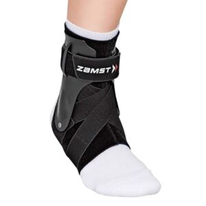 are ankle bracelets in style