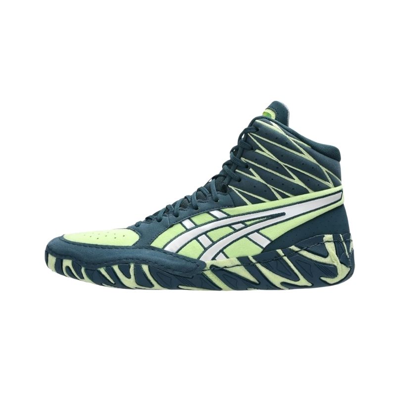 Best Wrestling Shoes for Wide Feet 2026 - NAWA Wrestling Gear